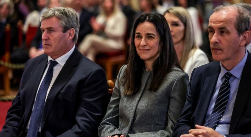 Magyar Péter az embereire hagyhatja a kormányzást, amíg ő az országot járja