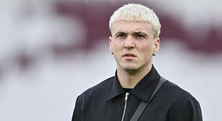 Bajba keveredett Tóth Alex csapattársa, fiatalkorú lánnyal próbált találkozót szervezni