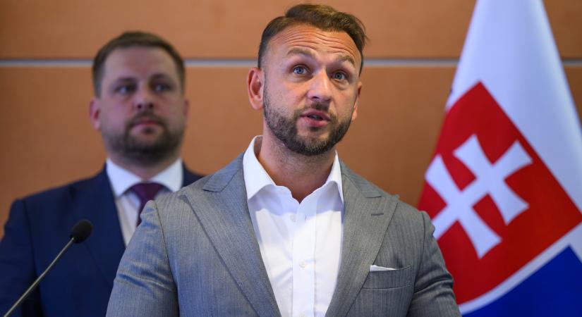 Šutaj Eštok szerint a kormányfő moszkvai útja az ő legitim döntése