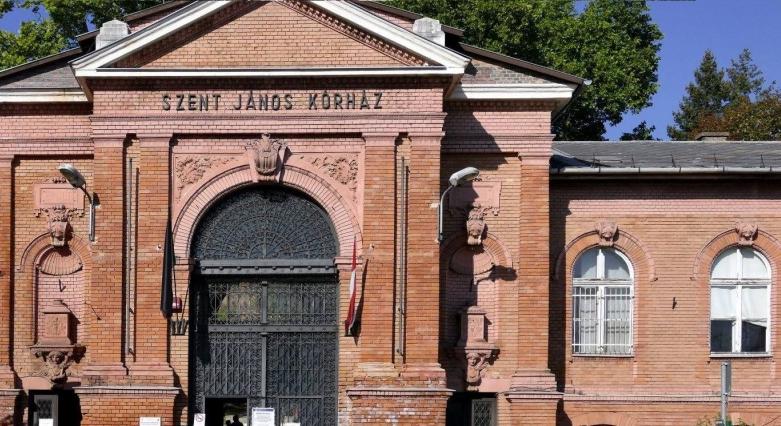 Vállalhatatlan állapotok a János kórház pszichiátriai osztályán
