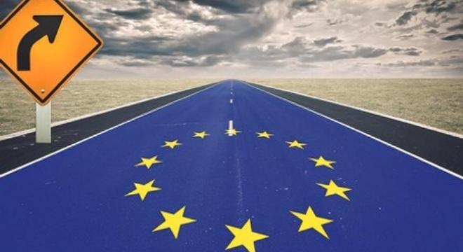 “Orbán bukása után Kína európai szerepét másként ítélhetjük meg”