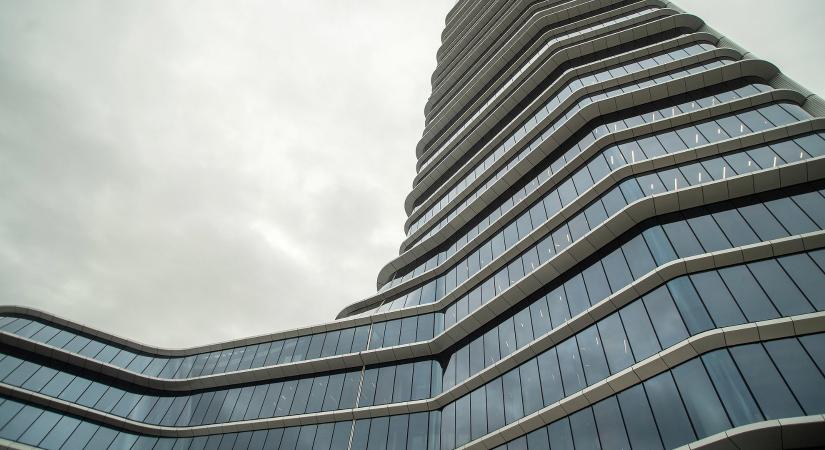 Mindenki más elvérzett, megint a Mol lett a nap győztese