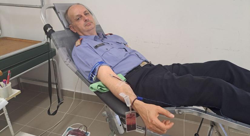 A veszteség nem, de a vér pótolható – ezt az elvet a zalai tűzoltók is bizonyították a véradásokon