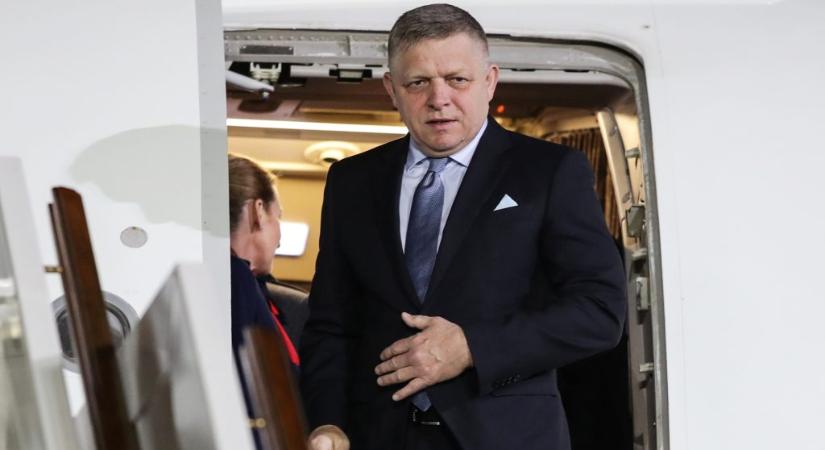 Fico Moszkvában beszélt arról, hogy jó kapcsolatot akar kialakítani Magyar Péter kormányával
