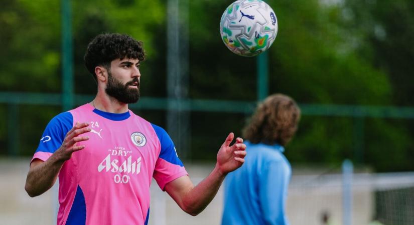 Tárgyalni kezdett a világ egyik legjobb védőjével a Manchester City