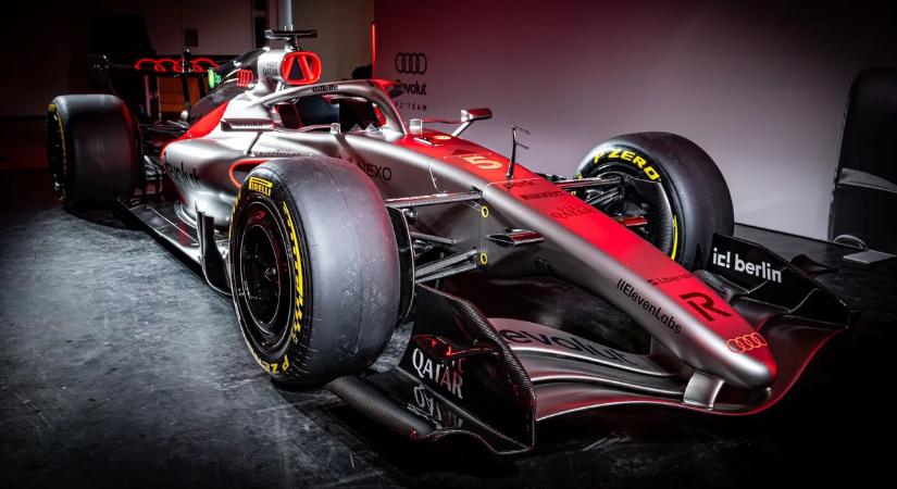 Az Audi F1-es bemutatóautóját láthatták az érdeklődők a Széchenyi István Egyetemen
