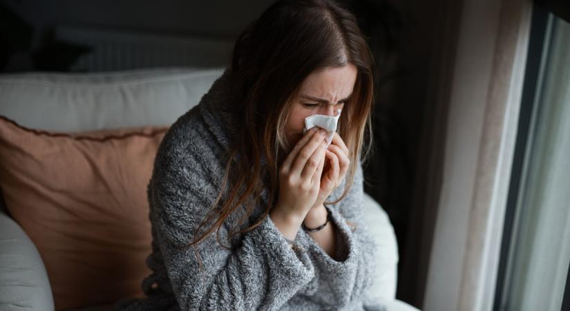 Könyörög az orvos: Influenzás vagy? Ez az apró lépés felére csökkentheti a betegség idejét
