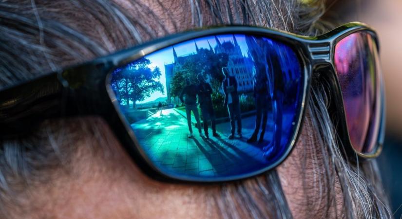 Napszemüvegre mindenütt, esernyőre csak néhány helyen lesz szükség szombaton