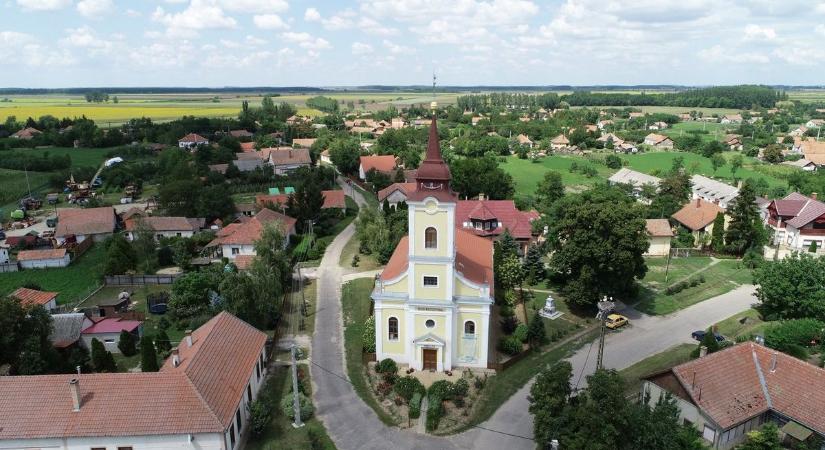 Egy autó hajtott át rajta, súlyosan megsérült a hajdú-bihari áldozat - fotóval