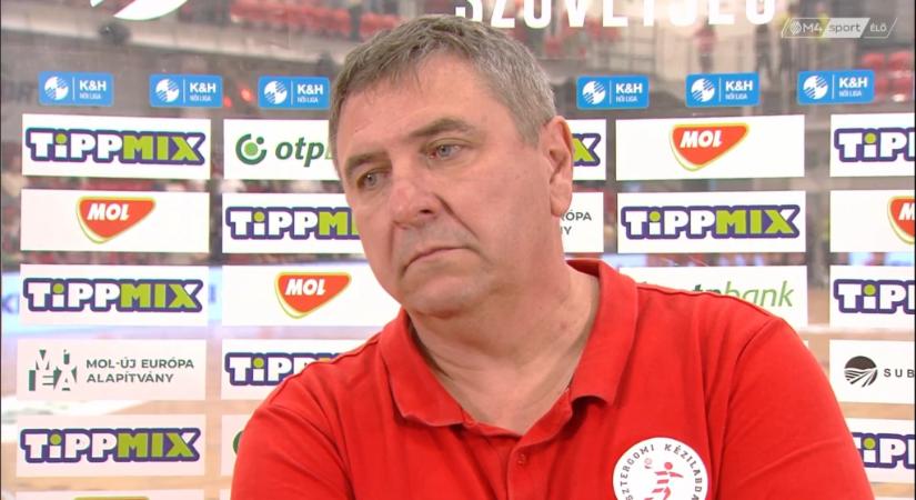 Elek Gábor: Annyira gyávák voltunk, hogy azt elmondani nem tudom