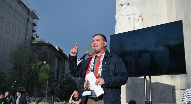 Huth Gergely üzent Orbán Viktornak: Ez nem fér bele