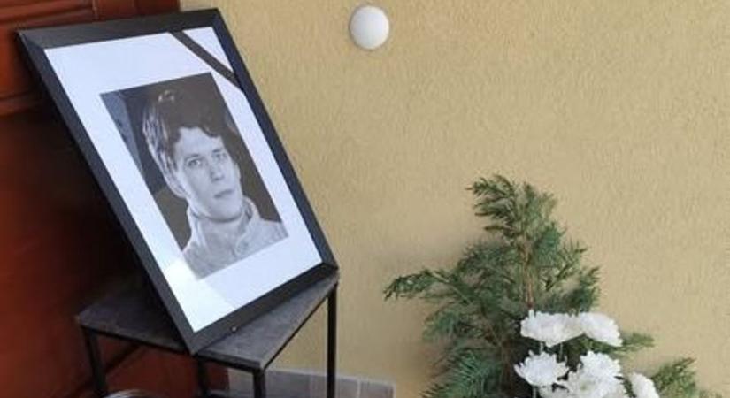 Gyászol a celldömölki színház - In memoriam Benkő Péter Pál