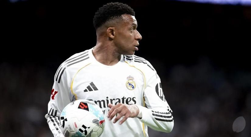 Tízmilliók üldöznék el, tízmilliók viszont megtartanák a nyaraló Kylian Mbappé-t