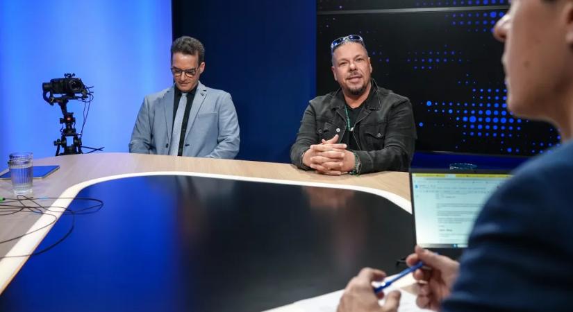 „Orbánnak egy-másfél éve maradt a politikában”