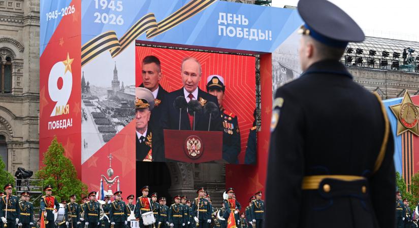 Putyin a NATO-t bírálta a visszafogottabb Győzelem napi parádén