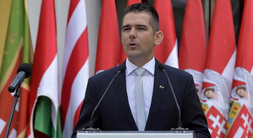 Épp csak megalakult az országgyűlés, a Mi Hazánk máris javaslatot nyújtott be az Alaptörvény módosításáról