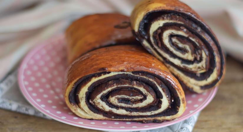 Rupáner-konyha: Kakaós tekercs fényesen, bögrésen - recept
