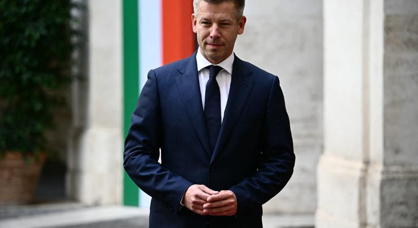 Magyar Péter még májusban Lengyelországba látogat