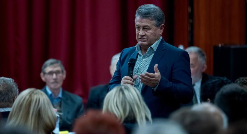 Sötét jóslattal búcsúzik a fideszes Tasó László: Sokan fogják elveszteni a munkájukat, bélyeggel a homlokukon nehéz időszak elé néznek