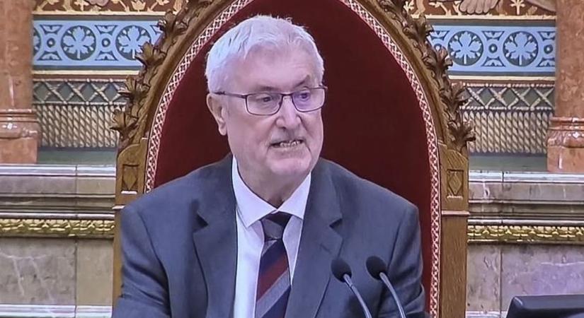 Újabb mérföldkő és megtiszteltetés: Vitányi István az Országgyűlés alakuló ülésének korelnöke – videóval