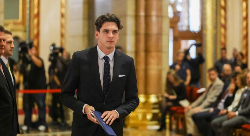 Már az alakuló ülésen szerepet kapott a bonyhádi képviselő