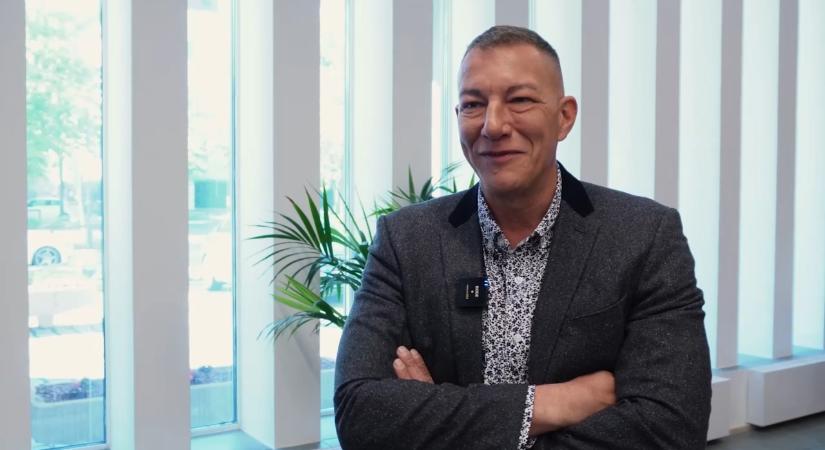 Három gyerek mellett erre a fortélyra esküszik Németh Kristóf