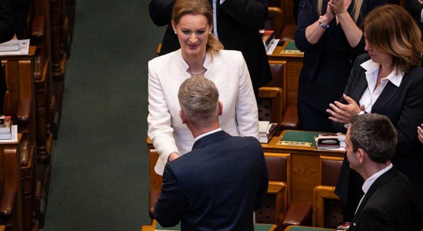 Meghozta első házelnöki döntését Forsthoffer Ágnes: a Fidesz nem tapsolta meg