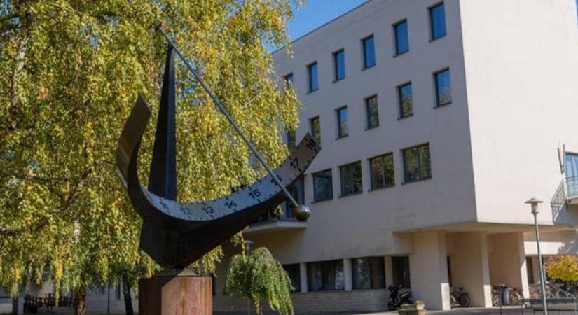 A telefonod többet tud rólad, mint hinnéd – de vajon te tudod, mit csinál?