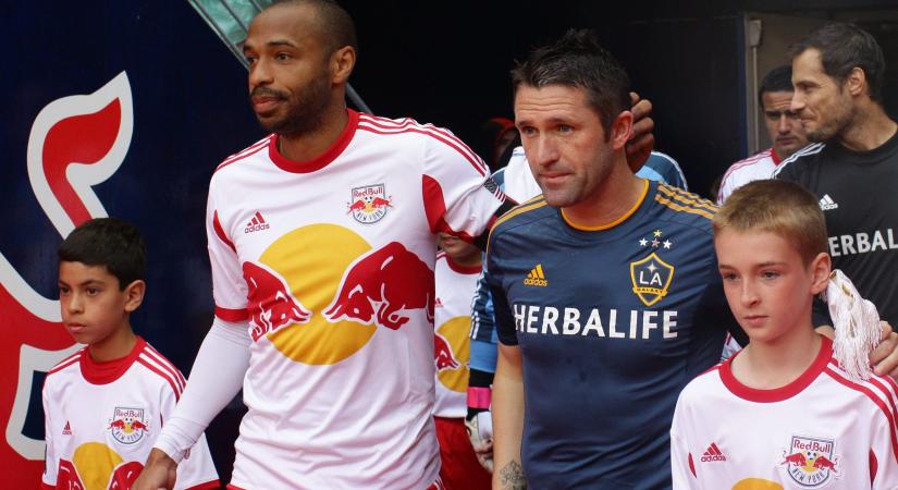 Fradi: Robbie Keane után újabb Premier Leage-legenda merült fel a Celtic kispadjára - sajtóhír