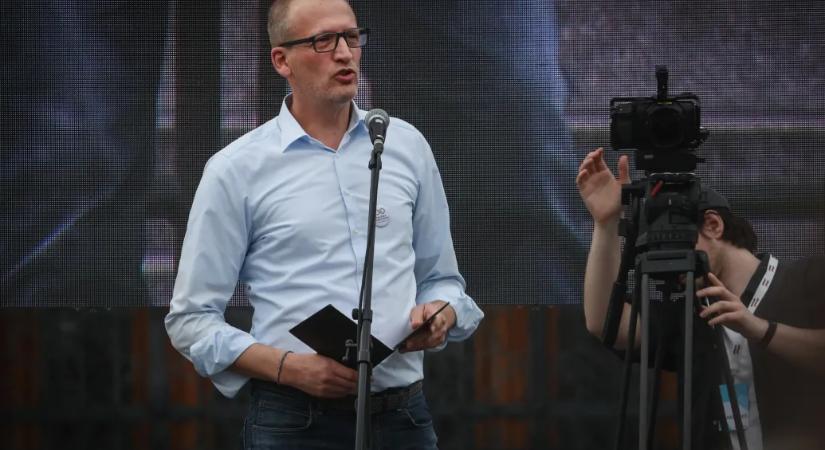 Tarr Zoltán elismerte, hogy eredetileg Rubovszky Ritát szánták az oktatási tárca élére