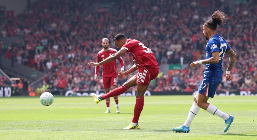 Szalonremi az Anfielden: nem bírt egymással a Pool és a Chelsea