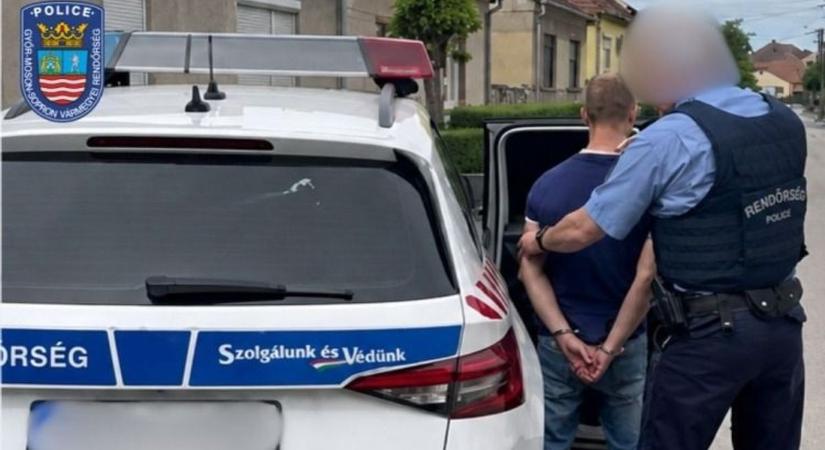 Automatákból tépett ki pénzkazettákat, a lopott pénz mellett még 3 féle drog is befigyelt a férfinél Győrben - fotó