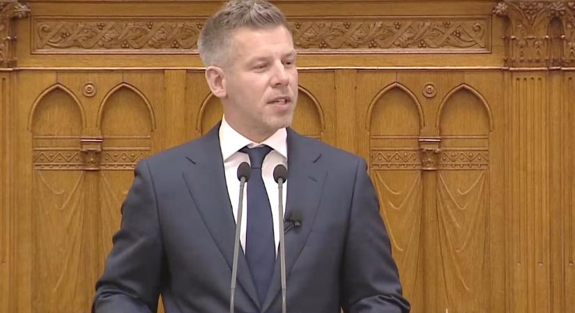 Magyar Péter az első miniszterelnöki beszédében Sulyok Tamást legyávázta, lehazugozta és elszámoltatást ígér: ez lesz az első intézkedése