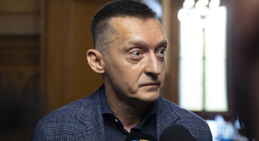 Az utolsó napra Rogán Antal feltalálta a leiratkozás gombot