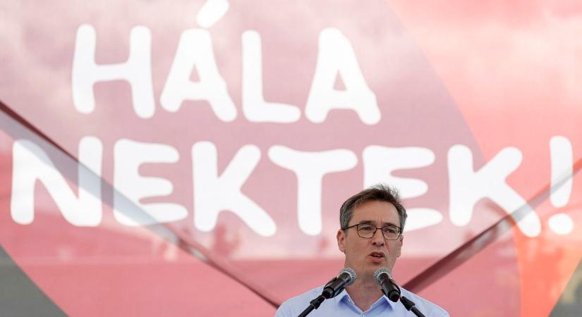 Karácsony Gergely köszönetet mondott azoknak, „akik az elmúlt 16 évben nem engedték megtörni a gerincüket".