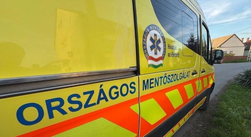Kisgyermek is megsérült a tatabányai frontális karambolban