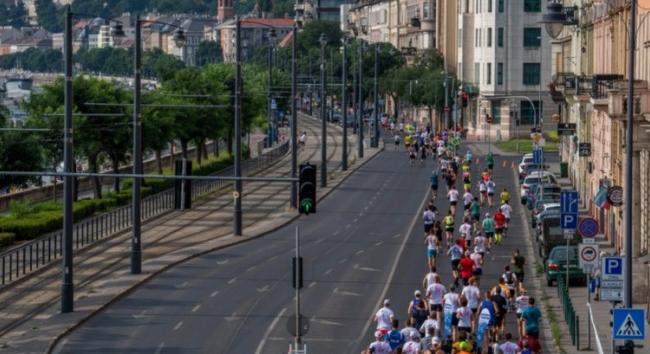 BKK-menetrend változás május 10-én: lezárások és terelések az EU Félmaraton miatt Budapesten