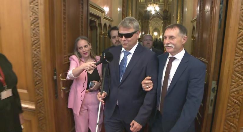 „Torokszorító” – így érezték magukat a Tisza új képviselői az Országházban