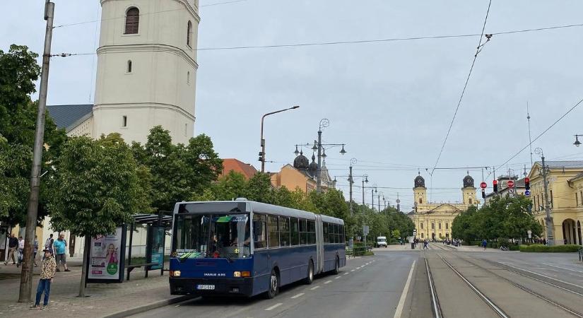 Újra régi fényükben tündökölhettek a klasszikusok Debrecenben - ilyen volt a Nyitott Sorompók napja