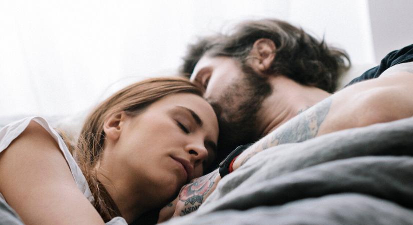 Szex menstruáció alatt: teherbe lehet így esni? – Sokan nem tudnak a kockázatról