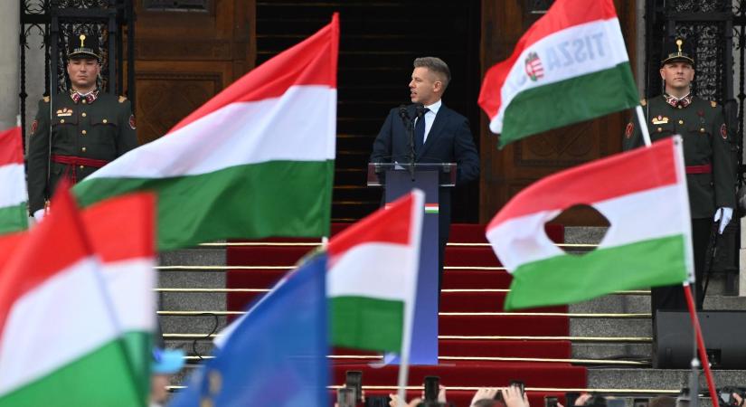 „Most a nép váltott rendszert, és ez hatalmas különbség”