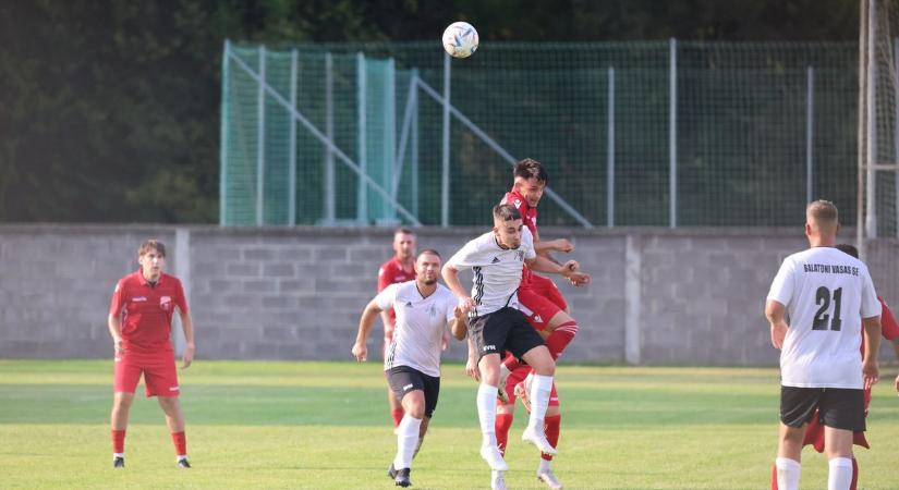 A forduló rangadóján a házigazda Marcali egy góllal legyőzte a Nagybajomot
