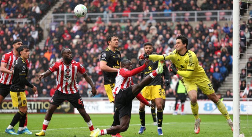 PL: a Sunderland otthonában ikszelt a Manchester United – videóval