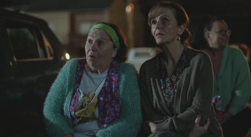 Óriási botrány: Bazsó felnőttfilmmel sokkolta Pajkaszeget