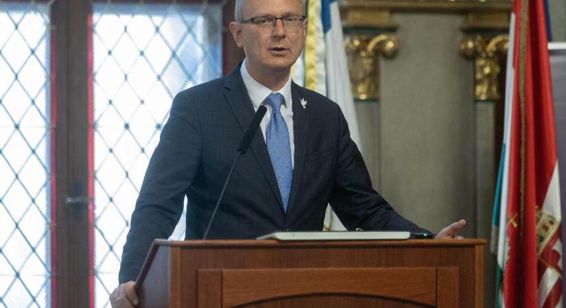 Rétvári Bence: Magyar Péterből csak a Fidesz-KDNP iránti gyűlölet dőlt