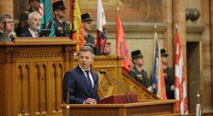 Magyar Péter miniszterelnök: "Újrakezdés nincs megbékélés nélkül, de megbékélés nincs igazságtétel nélkül"