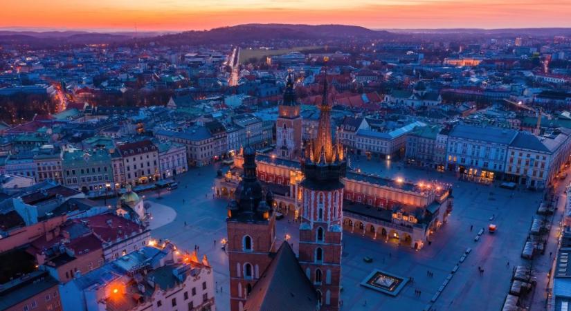 Kvíz: rájössz, melyik európai város főterét látod madártávlatból?