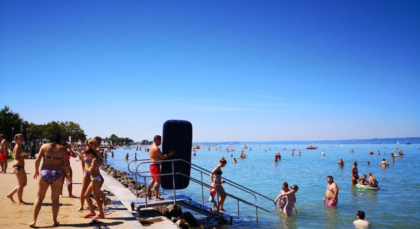 Újabb világsztár csatlakozott a szezonzáró nagy bulihoz: igazi celeb-dömping várható a Balaton partján