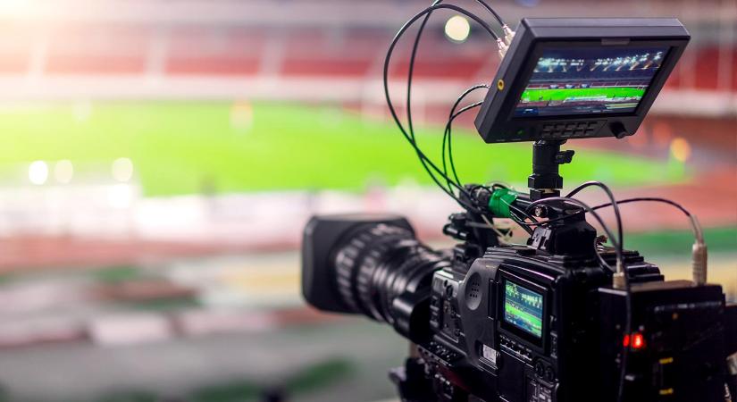 Ma a TV-ben: Élőben a Honvéd-Vasas és a Barca-Real rangadó, pályán az NB II-es csapatok, az Arsenal, a Roma és a Milan is