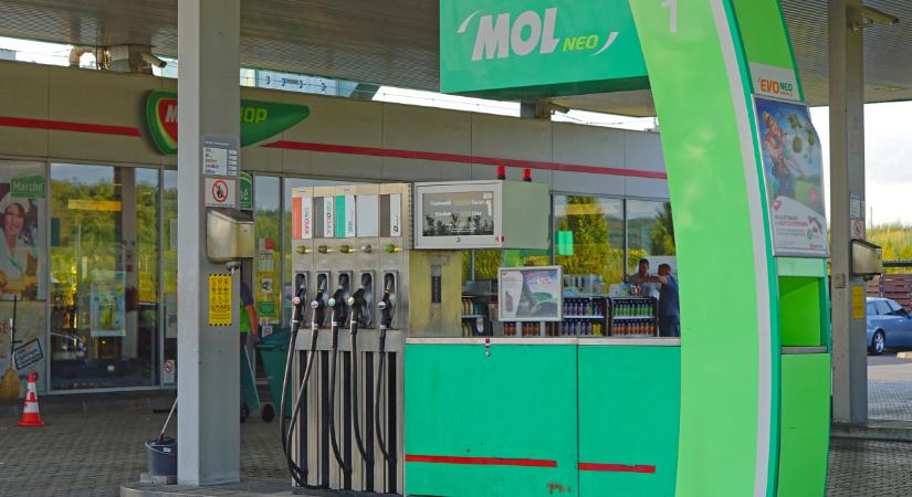 Rendkívüli! Kiszivárgott a MOL levele: kimerülőben a gázolajkeret, erre számíthatnak az autósok